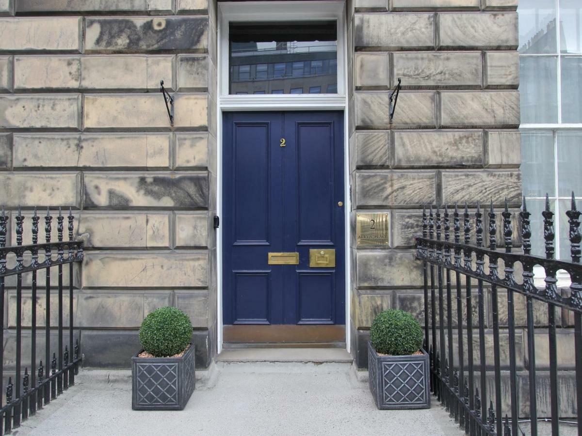 Escape To Edinburgh @ Albyn Place Exterior photo